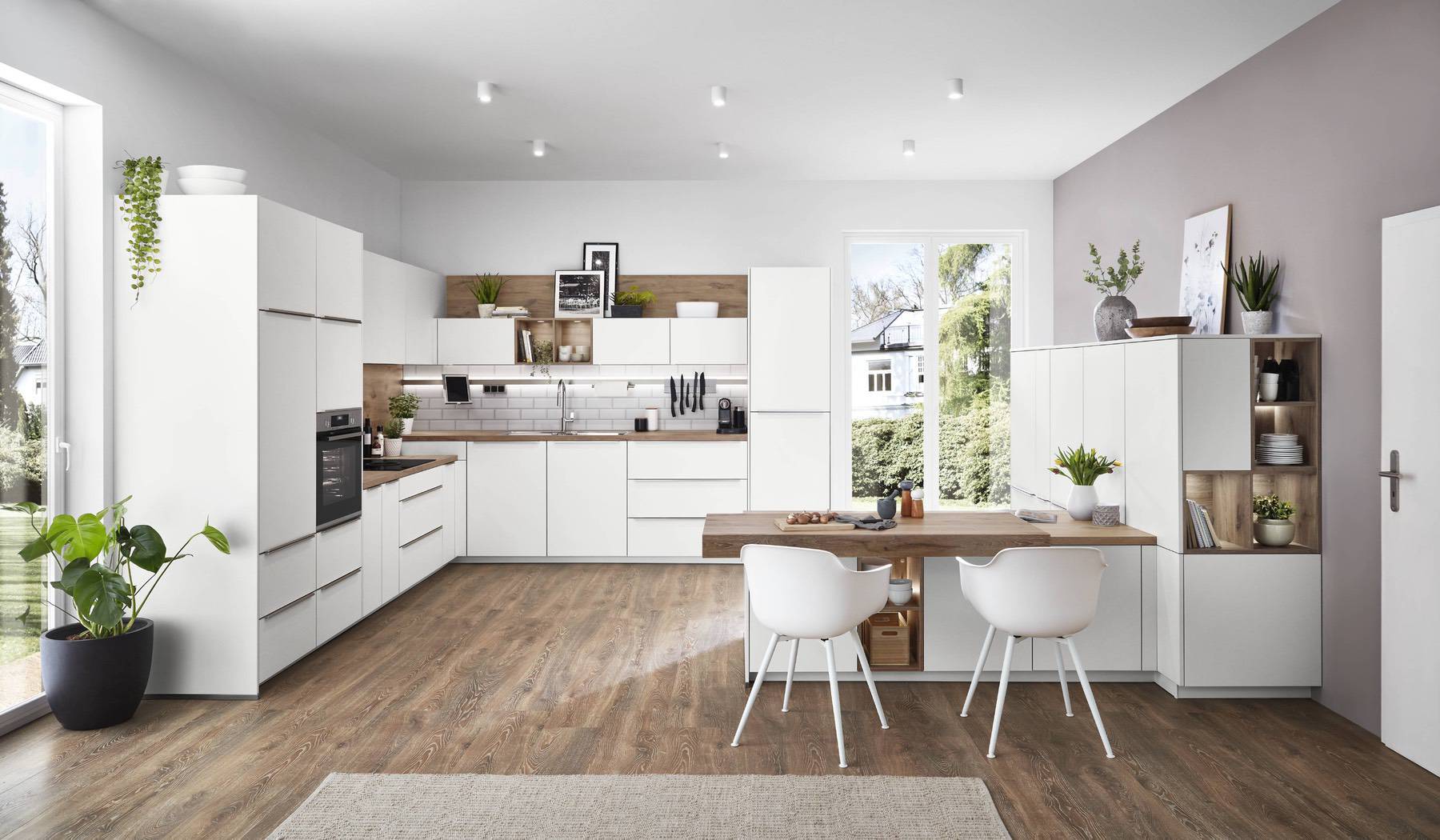Nobilia Light Wooden Feature Kitchen 1 | Lead Wolf, Gotham