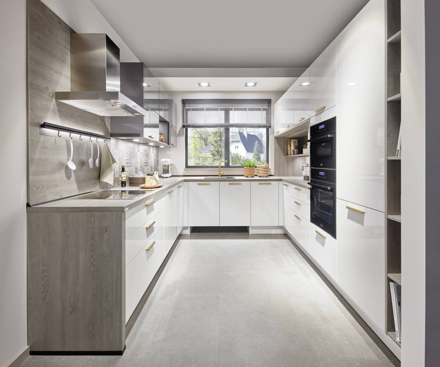 Nobilia Light Gloss Kitchen 1 | Lead Wolf, Gotham