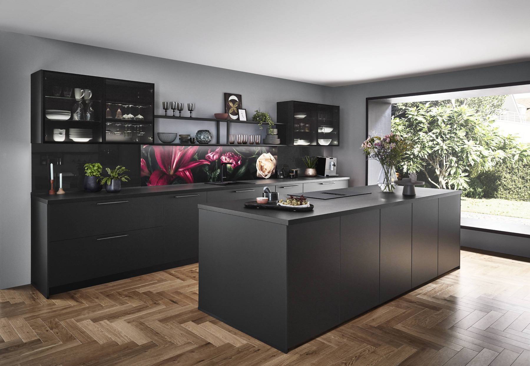 Nobilia Dark Island Kitchen With Feature 1 | Lead Wolf, Gotham